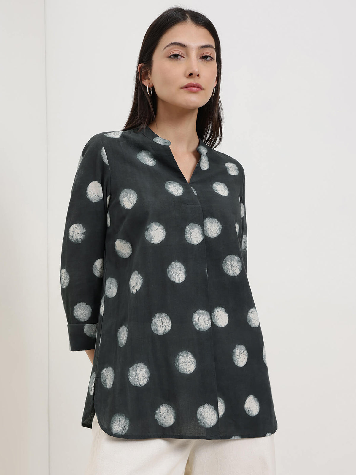 Cotton Dabu Polka Top - Black
